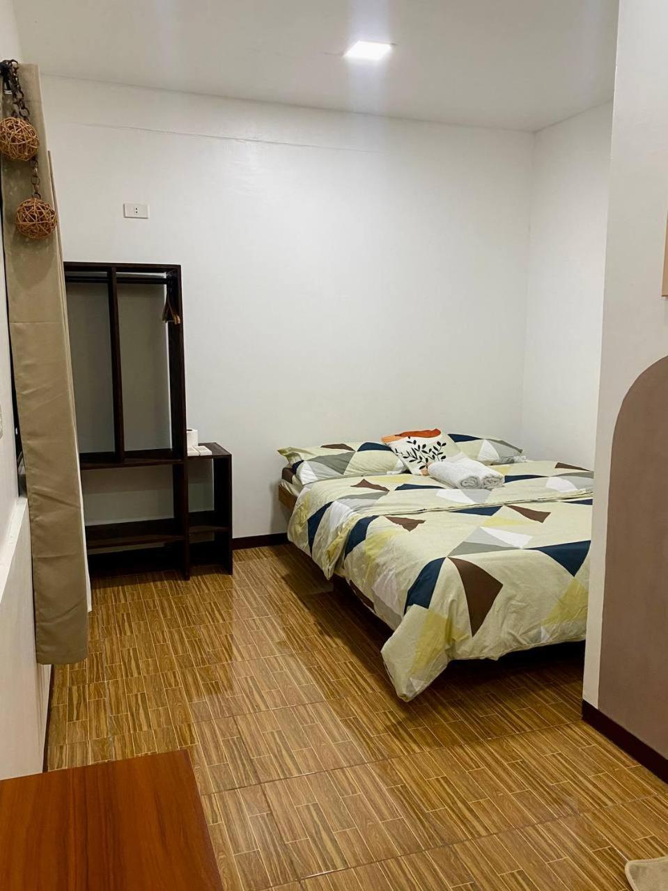 Moalboal Panagsama Beach Topbudz Hostel Моалбоал Экстерьер фото
