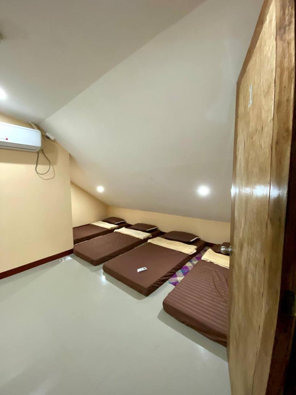 Moalboal Panagsama Beach Topbudz Hostel Моалбоал Экстерьер фото
